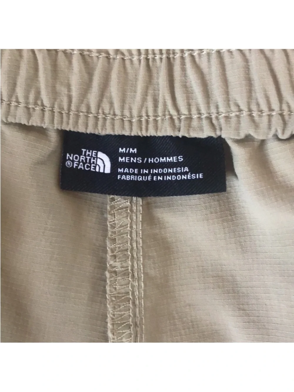 The North Face Paramount Horizon Hiking Adventure Athletic Tan Shorts Medium
